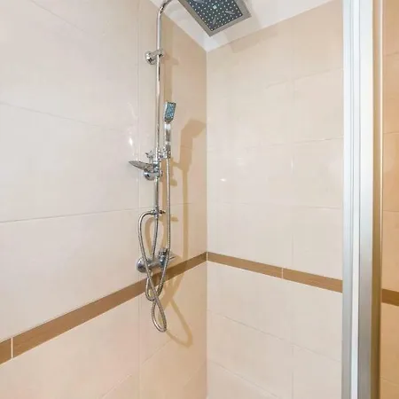 Apartman Leo